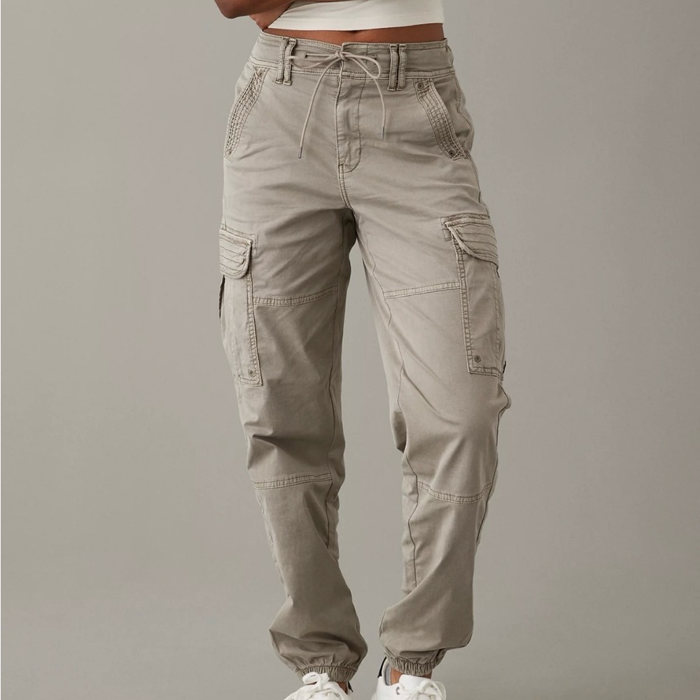 American eagle cargo joggers